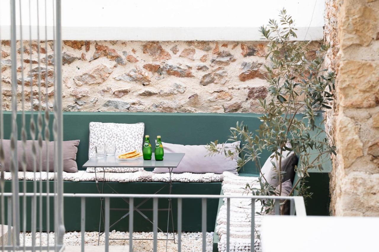 Central5 Boutique Apartments With Common Garden Next To Metro Athen Eksteriør bilde