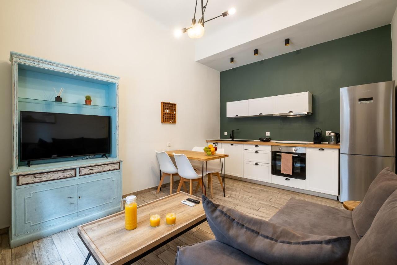 Central5 Boutique Apartments With Common Garden Next To Metro Athen Eksteriør bilde