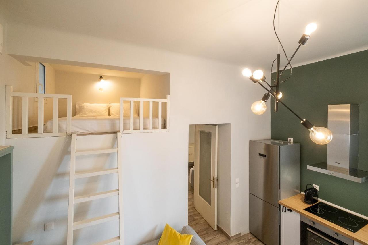 Central5 Boutique Apartments With Common Garden Next To Metro Athen Eksteriør bilde
