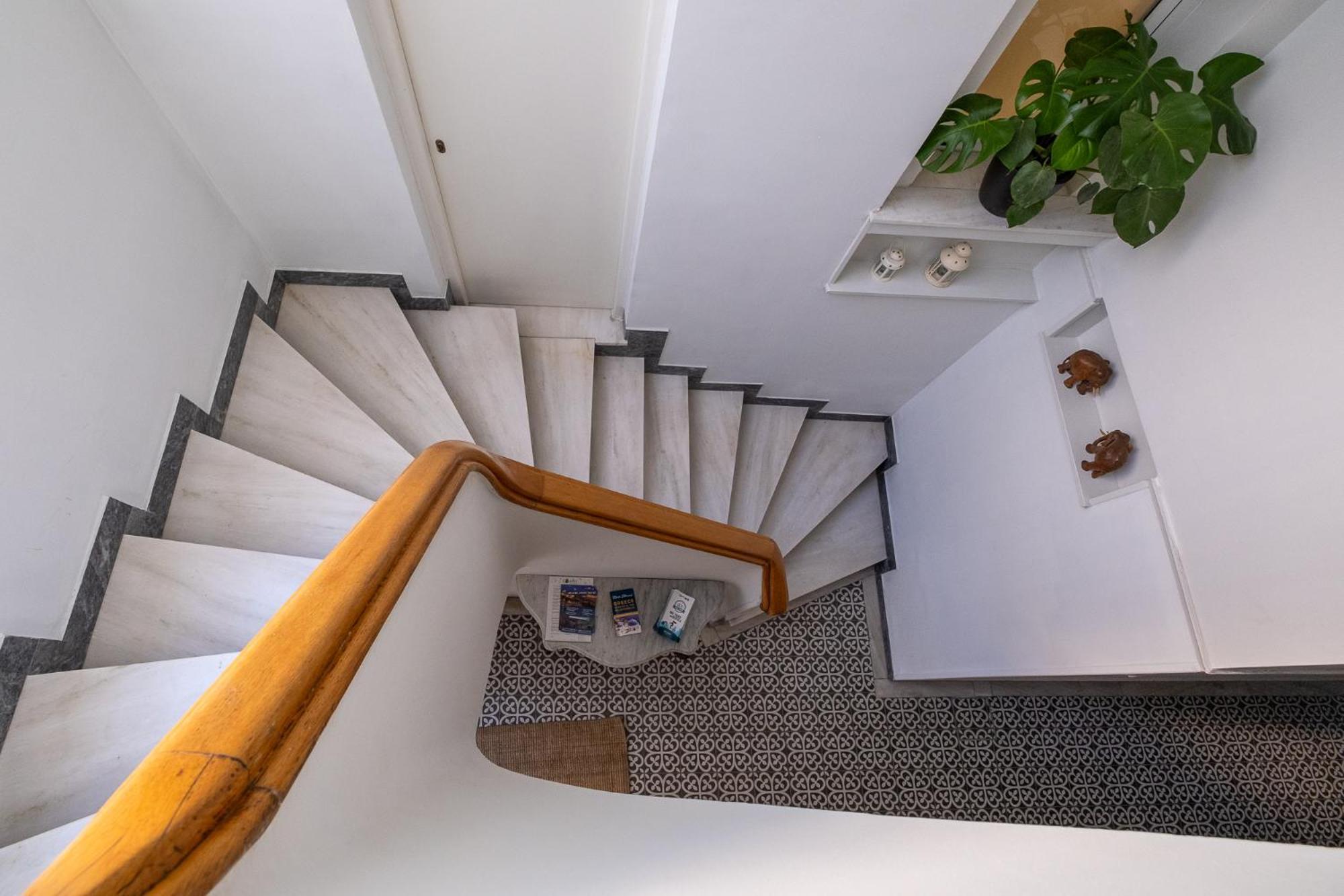 Central5 Boutique Apartments With Common Garden Next To Metro Athen Eksteriør bilde