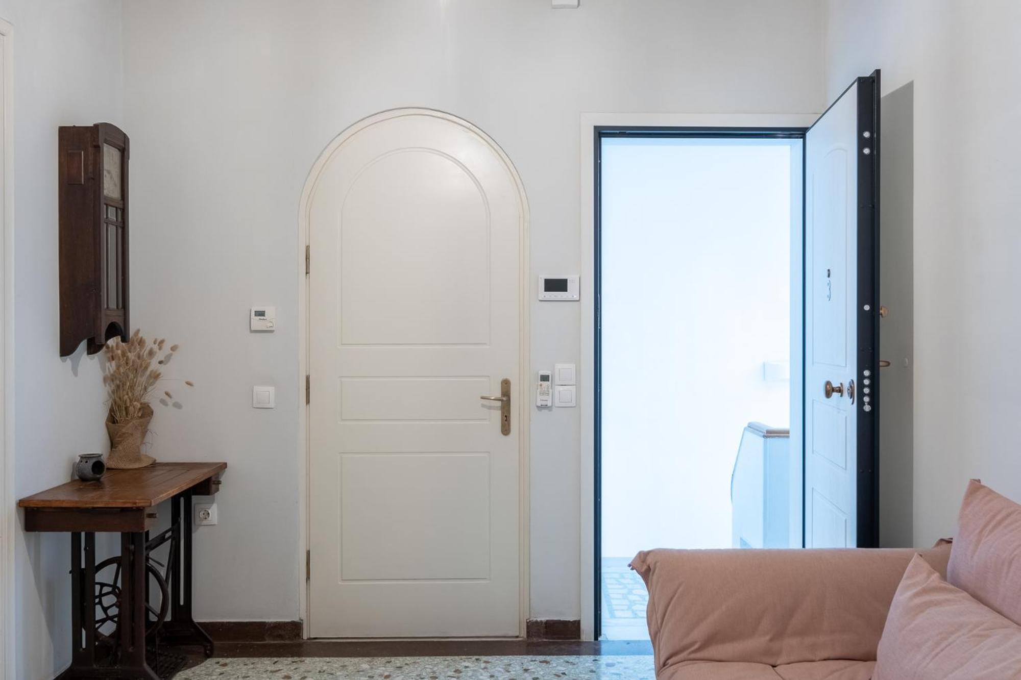 Central5 Boutique Apartments With Common Garden Next To Metro Athen Eksteriør bilde